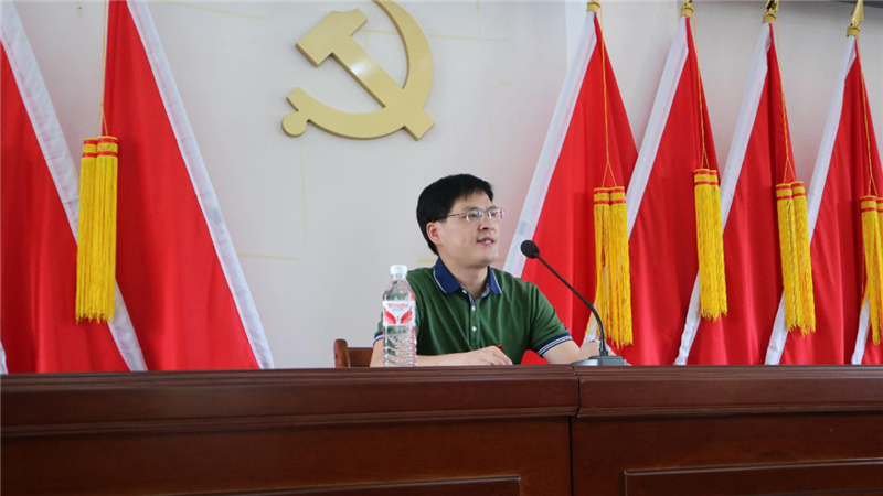 施東毅上微黨課，攝影：陳俊海.png