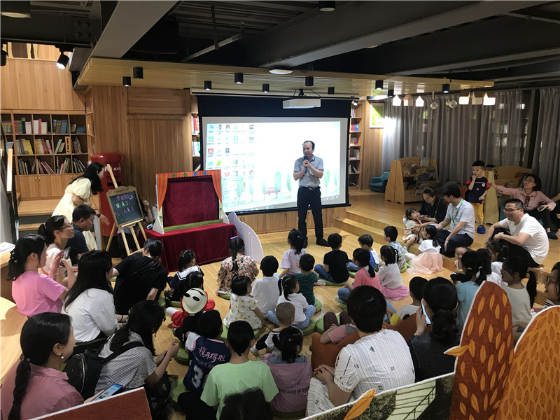 1.集團公司總裁、工會主席莫曲波致辭.jpg