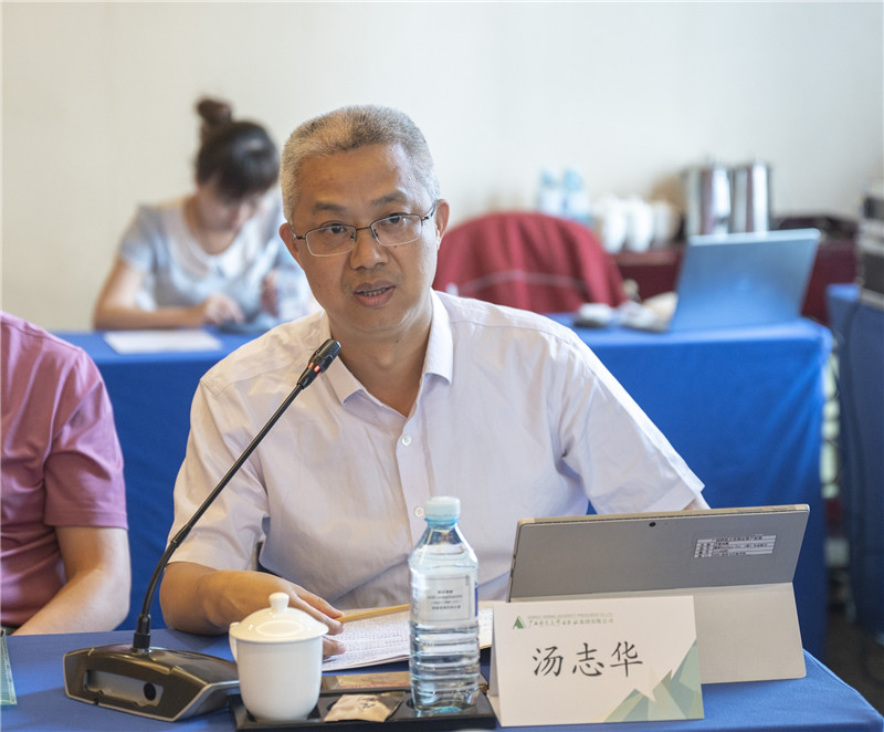 14廣西師范大學(xué)黨委常委、宣傳部部長，馬克思主義學(xué)院院長湯志華作專題發(fā)言（李顯楊 攝）.jpg