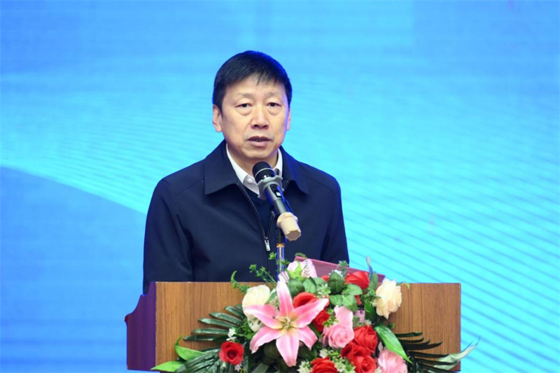 廣西出版?zhèn)髅郊瘓F有限公司黨委書記、董事長利來友致辭.jpg