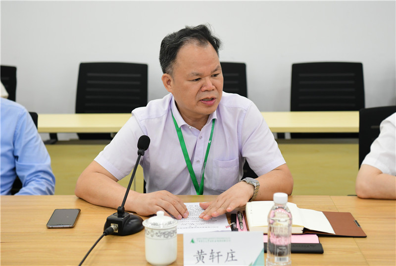 05 集團公司黨委書記、董事長黃軒莊做工作匯報（李顯楊 攝）.jpg